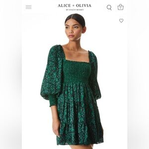 Alice + Olivia Rowen tiered mini dress size Medium